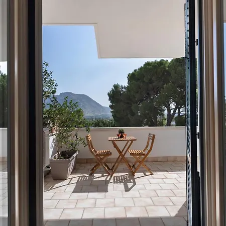 Apartman Hector's House By Domusicily